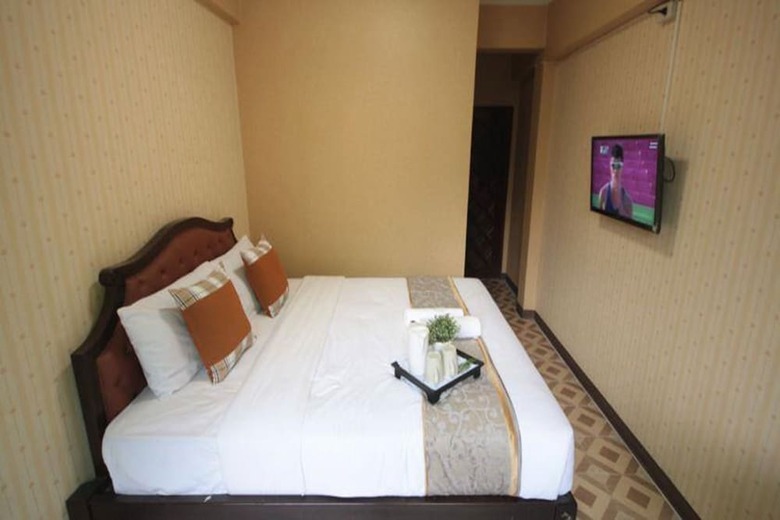 Thana Hotel