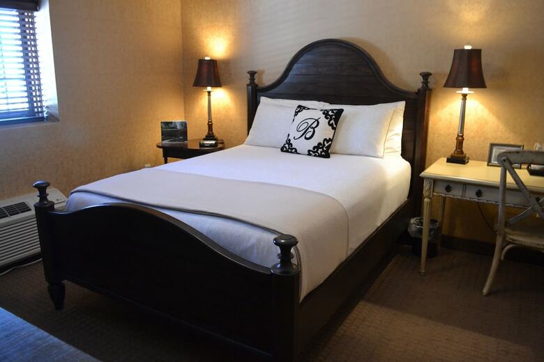 Posada The Beaumont Inn