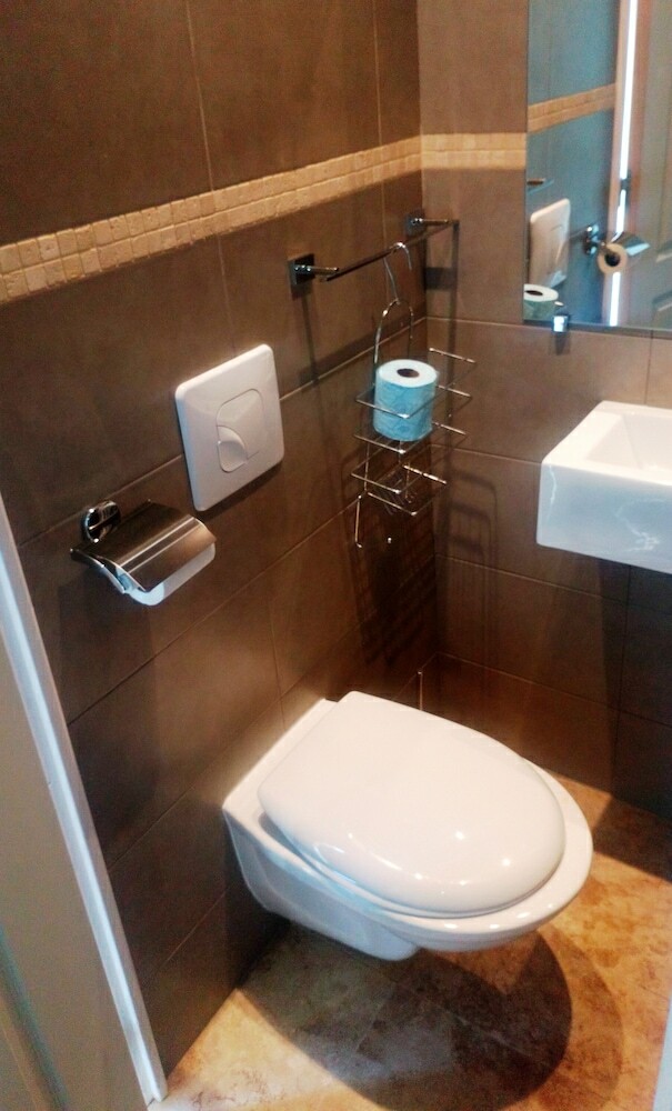 Hostal Glamorgan House