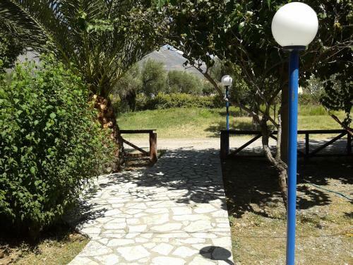 Apartamentos Holiday Tolofona
