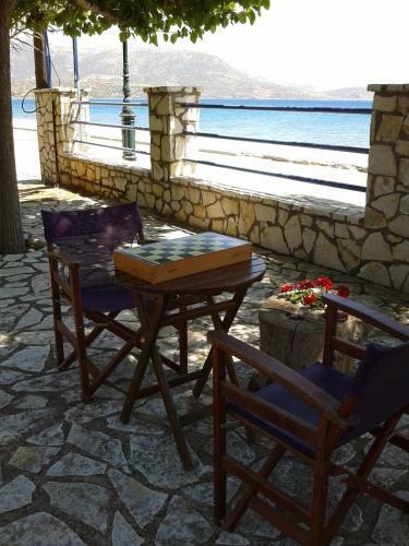 Apartamentos Holiday Tolofona