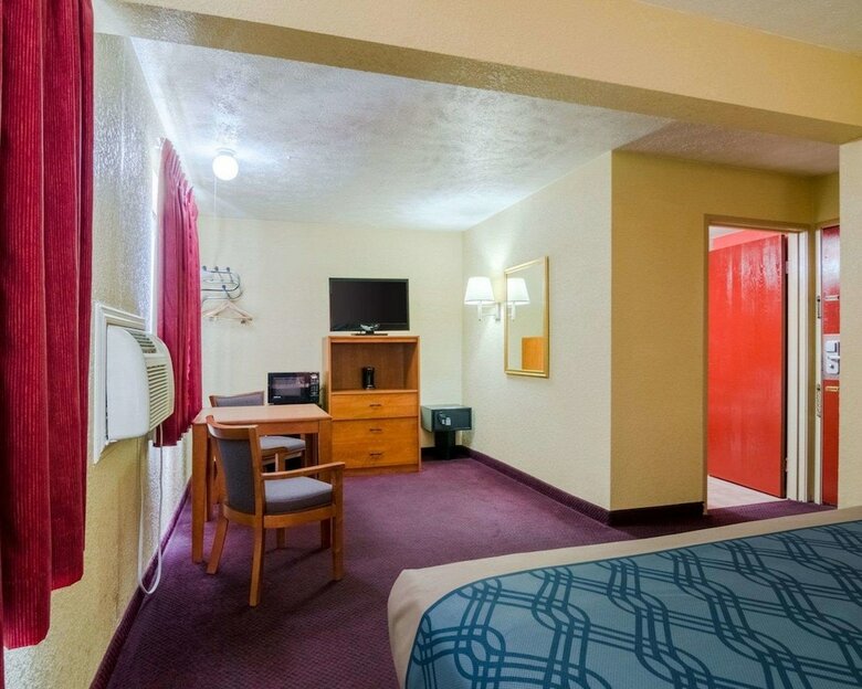 Hotel Econo Lodge Interstate 35 Exit 183