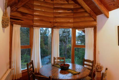 Lodge Caba�as Puente Viejo