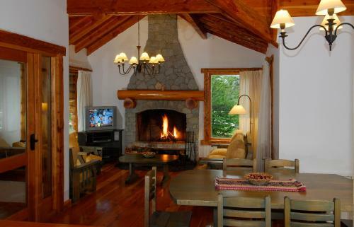 Lodge Caba�as Puente Viejo