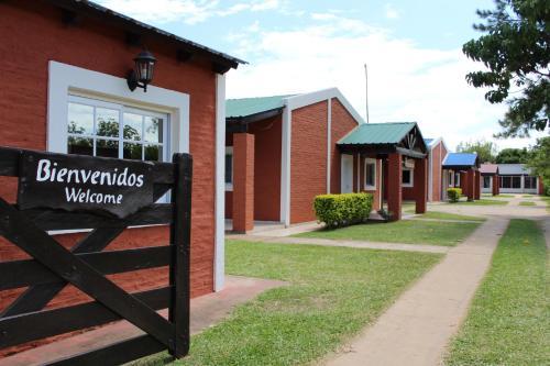 Lodge Caba�as Mburucuy� Poty