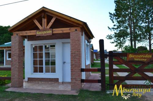 Lodge Caba�as Mburucuy� Poty