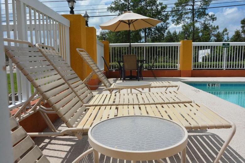 Hotel Jameson Inn - Hazlehurst
