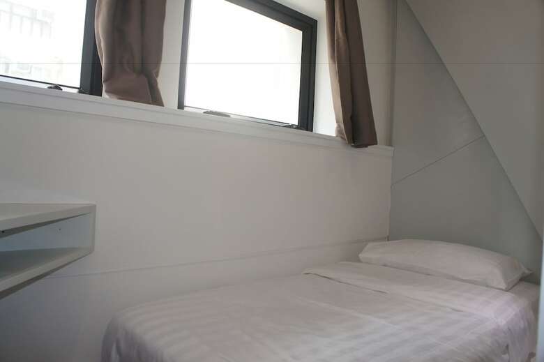 Homy Hotel Central