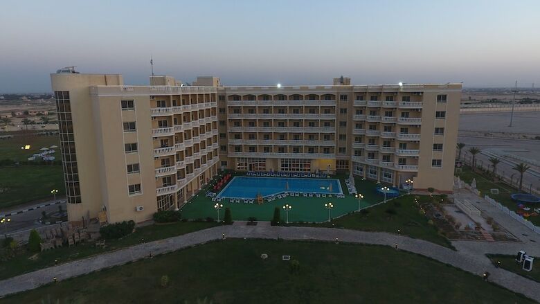 Hotel Tolip Family Club Borg El Arab