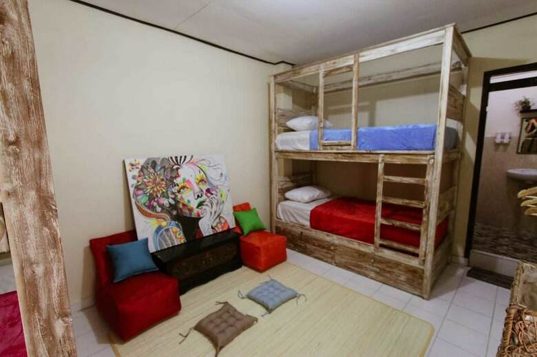 Hotel Clamonic House By Madhava