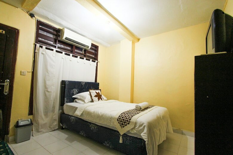 Hotel Clamonic House By Madhava