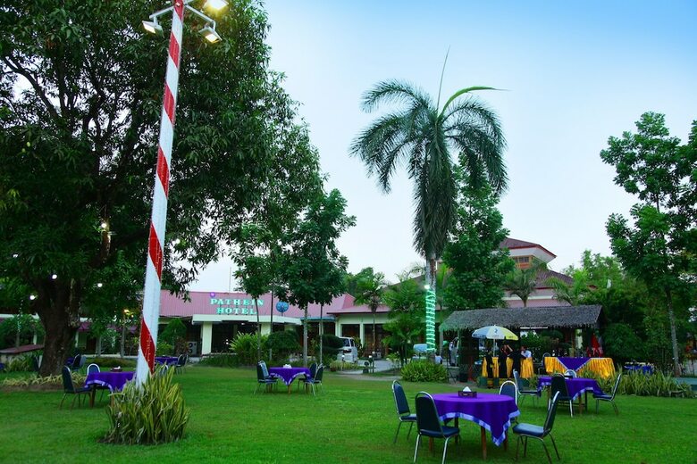 Pathein Hotel