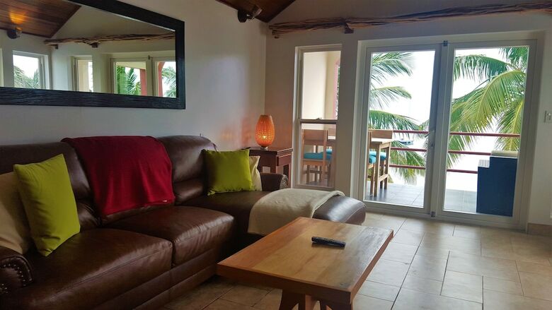 Tres Cocos Resort