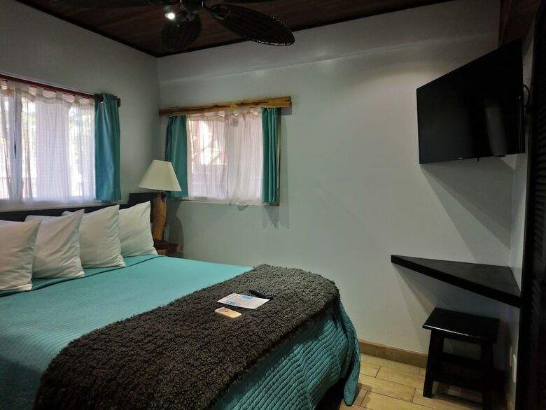 Tres Cocos Resort