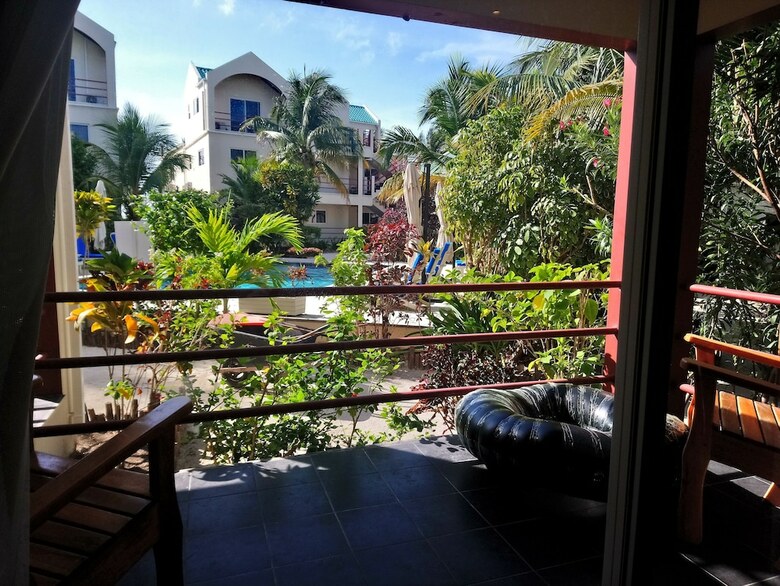 Tres Cocos Resort