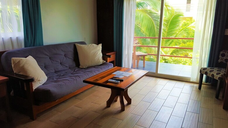 Tres Cocos Resort