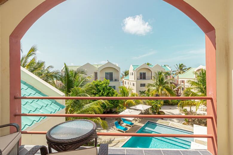 Tres Cocos Resort