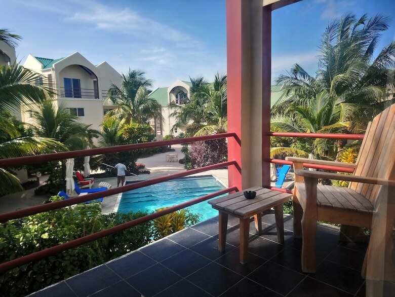 Tres Cocos Resort