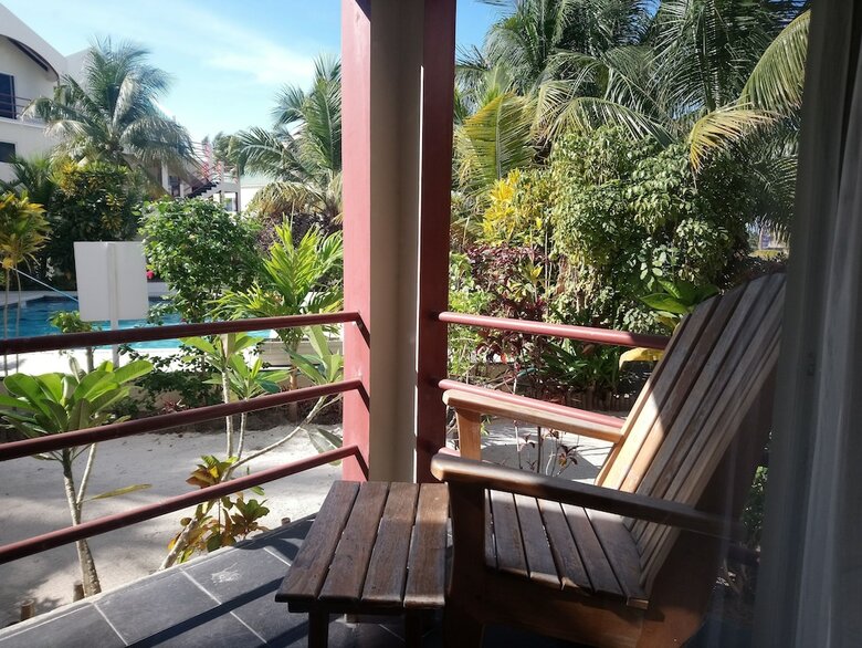 Tres Cocos Resort