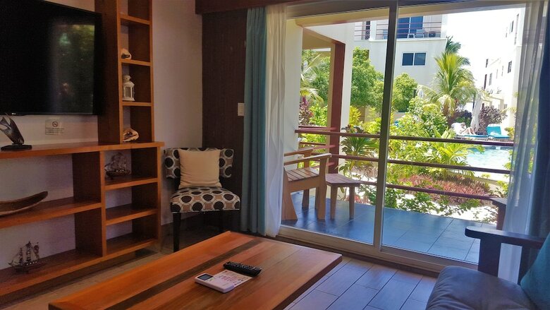 Tres Cocos Resort