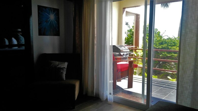 Tres Cocos Resort