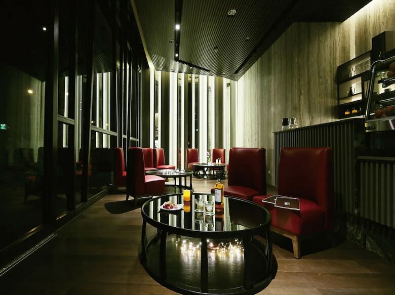 South Urban Hotel