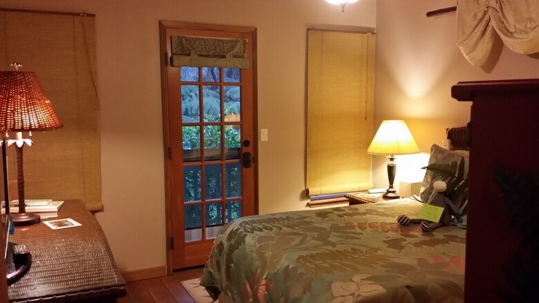 Bed & Breakfast Lava Pond Lodge