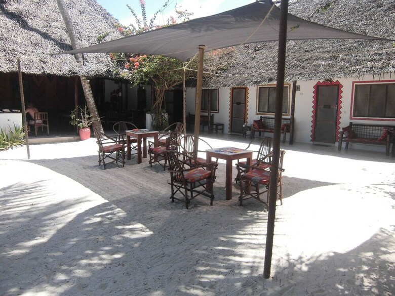 Bed & Breakfast Simba Beach Zanzibar