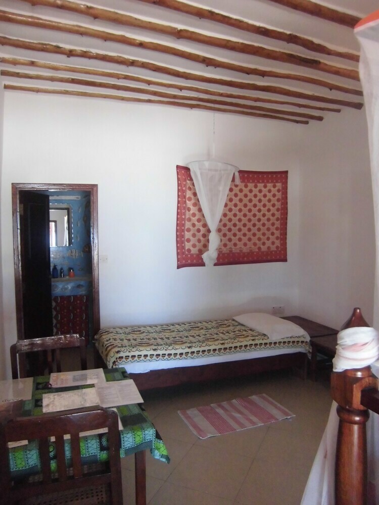 Bed & Breakfast Simba Beach Zanzibar