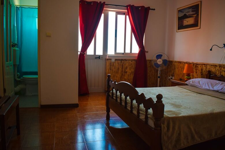 Bed & Breakfast Residencial Ponta Do Sol