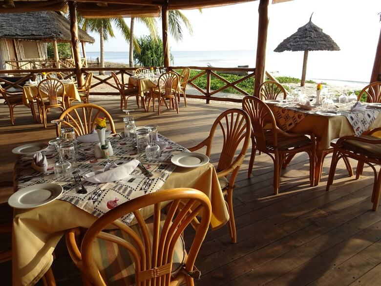 Hotel Barry's Beach Resort