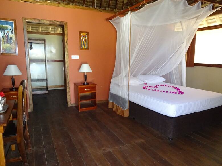 Hotel Barry's Beach Resort