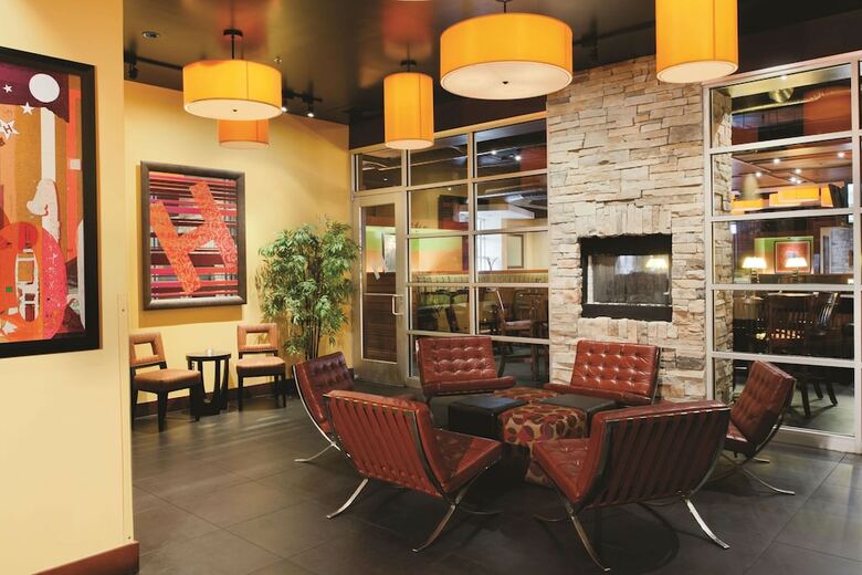 Hotel Doubletree By Hilton Springfield