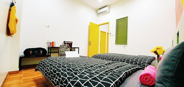 Hostal Mador Malang Dorm Hostel