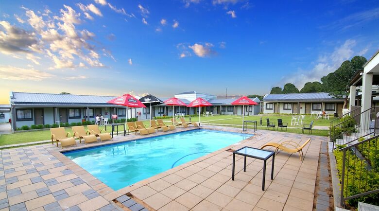 Hotel Travelodge Kasane