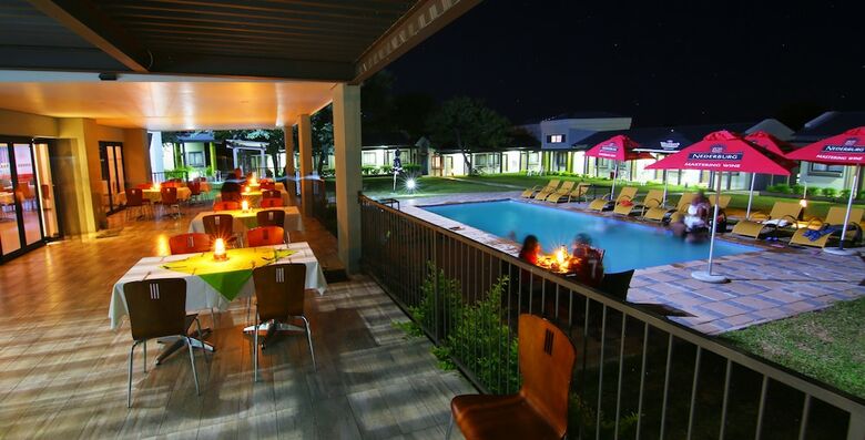 Hotel Travelodge Kasane