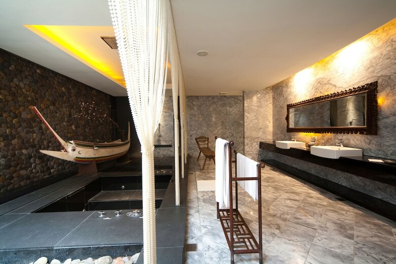 Hotel Orient Luxury Villa Motel