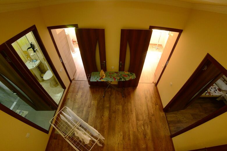 Hostal Your Hostel