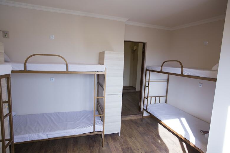 Hostal Your Hostel