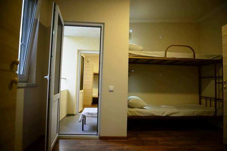 Hostal Your Hostel
