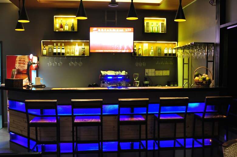 Hostal Feliz Hostel Cafe & Bar