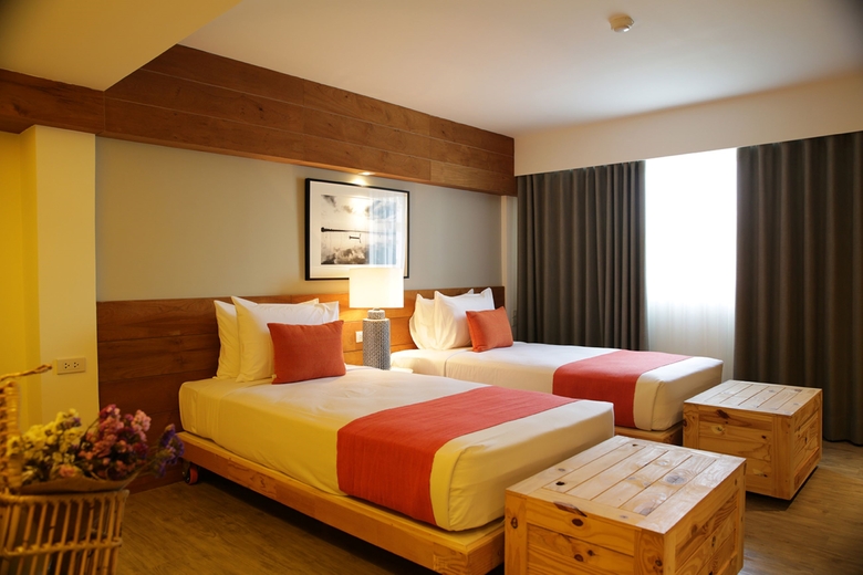 Nandha Hotel