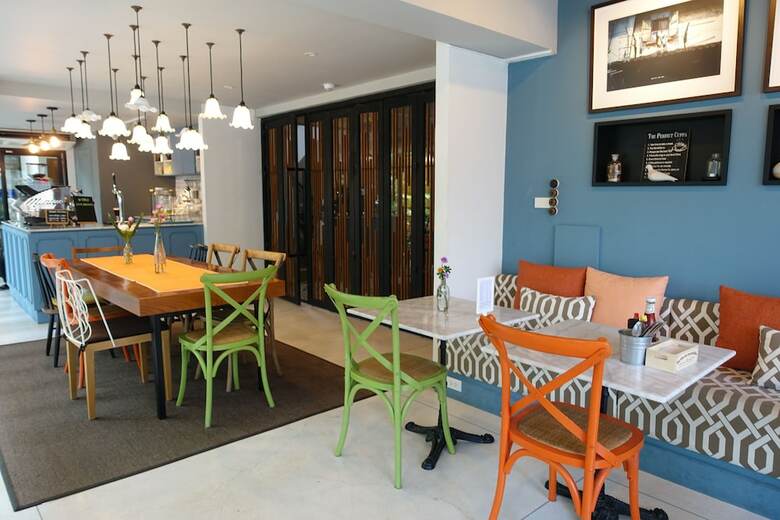 Nandha Hotel