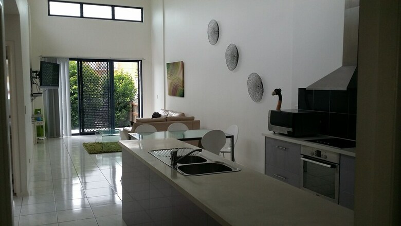 Apartamentos Suttons Beach Holiday Let