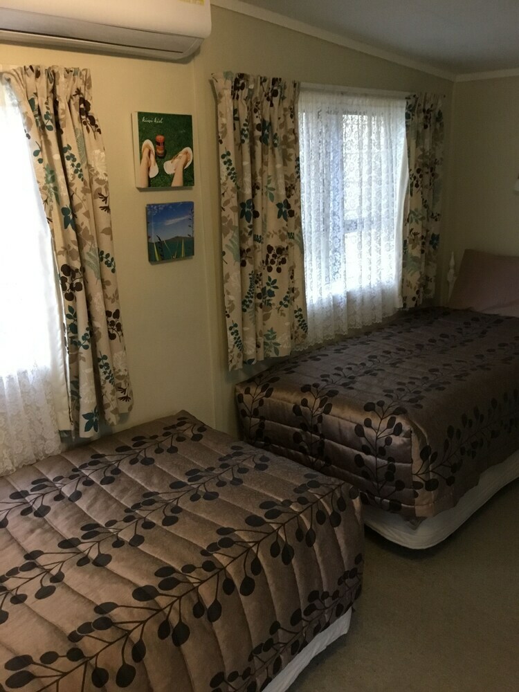 Hotel Waitomo Caves Guest Lodge