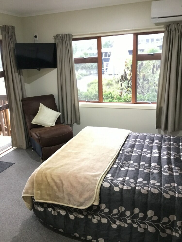 Hotel Waitomo Caves Guest Lodge