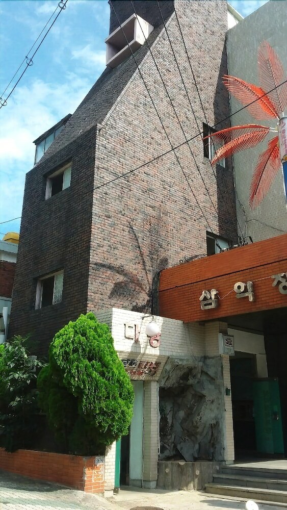 Hotel Sam Ik Jang Motel