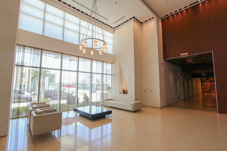 Global Luxury Suites At One Broadway