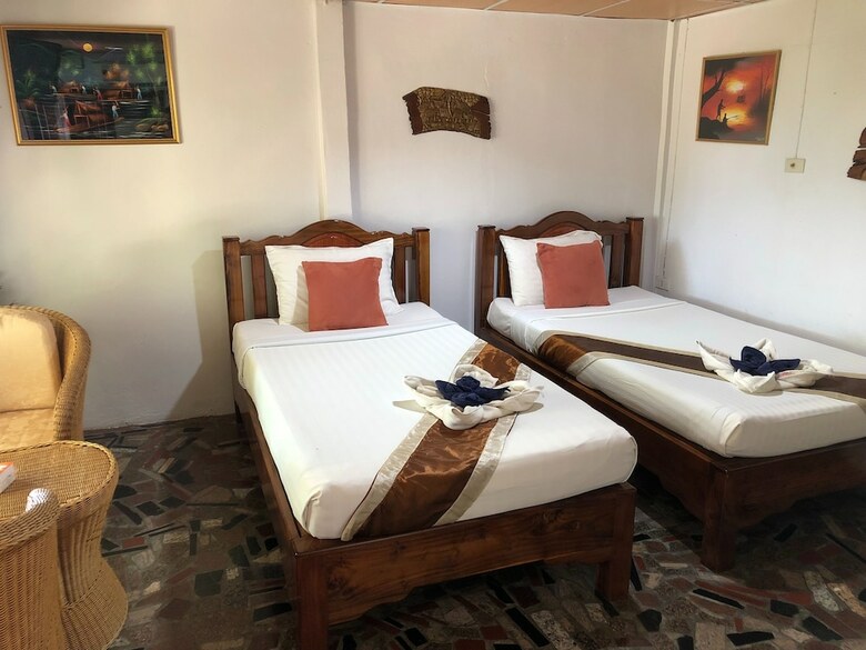 Hotel Tongta Phaview
