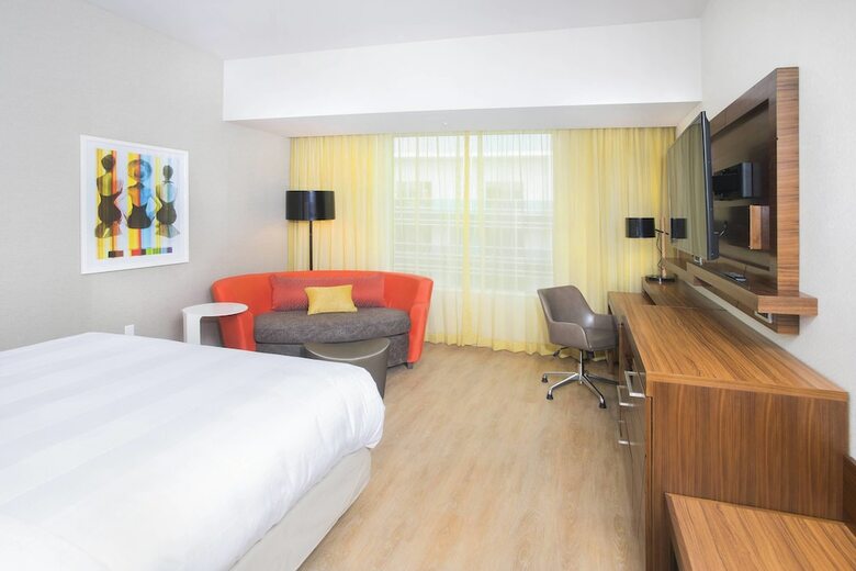 Hotel Courtyard By Marriott Santa Monica